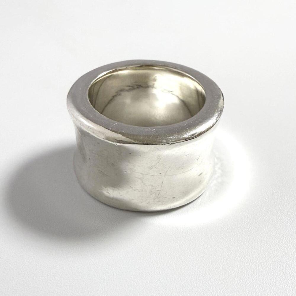 CHANEL Authentic Vintage Silver Ring - Picture 4 of 10